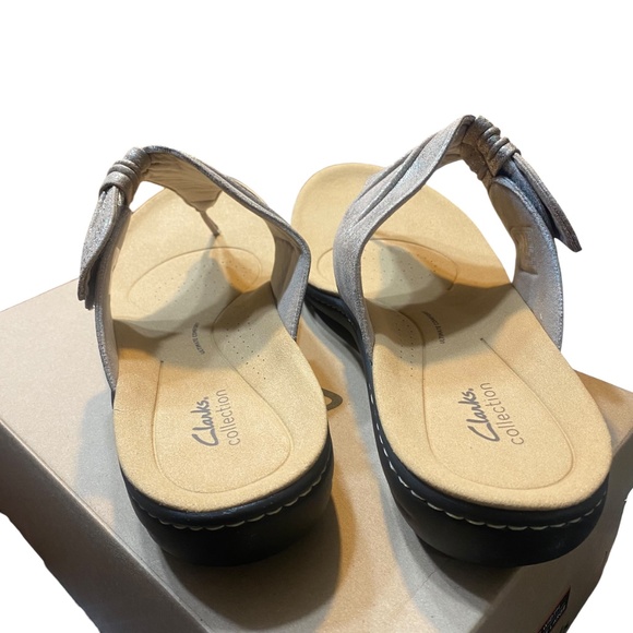 Clarks Laurieann Rae Women's Sandal Size 12W WIDE Taupe Metallic Comfort Thong - Picture 7 of 13